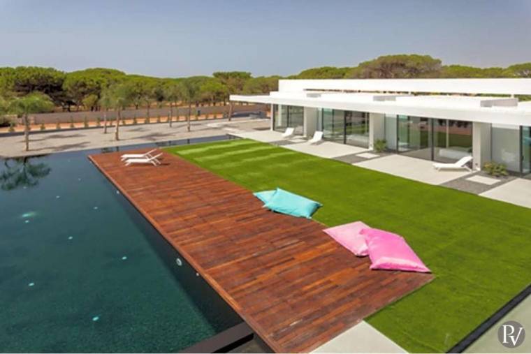 Benfarras Villa Sleeps 12 Pool Air Con WiFi