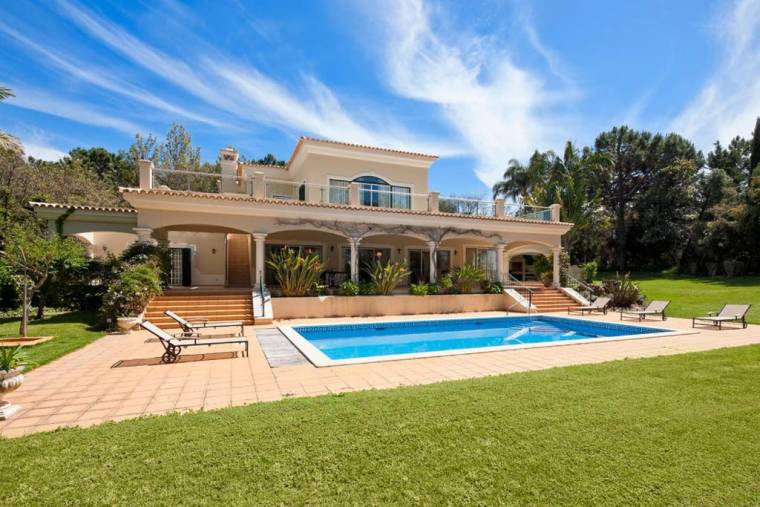 Quinta do Lago Villa Sleeps 8 Pool Air Con WiFi