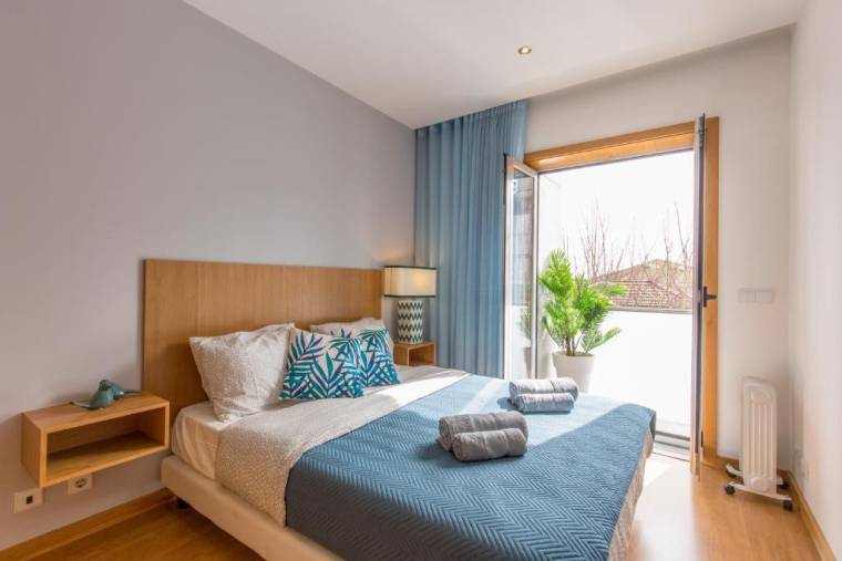 Charm Suite in Porto | Ready for Guests Flats A