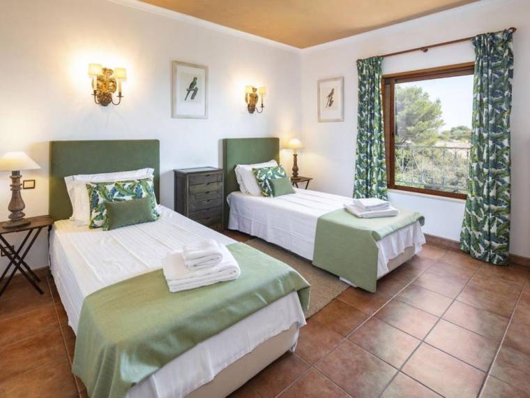 Villa Quinta Marinha - 9 bedroom villa 20 guests stunning location overlooking sea huge private p