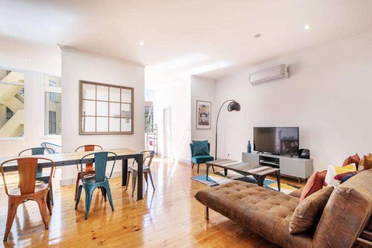 Sunny 3-Bdr Family Apartment in Central Lisbon