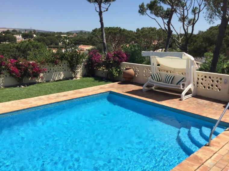 Villa with 4 bedrooms in Vilamoura with private pool enclosed garden and WiFi 3 km from the beach