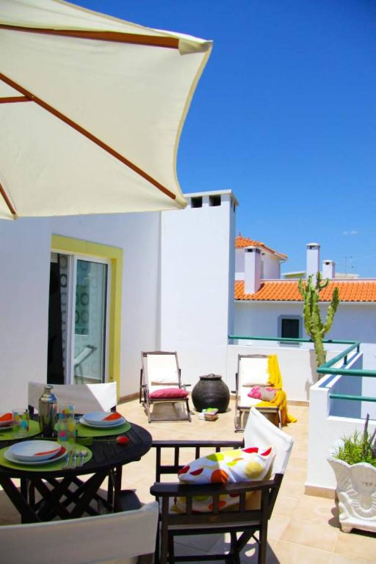 Apartment with 3 bedrooms in Albufeira with wonderful city view and terrace 1 km from the beach