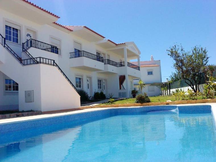Apartment with one bedroom in Albufeira with wonderful mountain view shared pool and enclosed garden 2 km from the beach