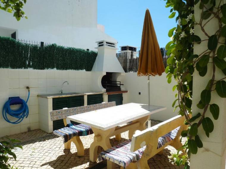 House with 2 bedrooms in Vila Nova de Cacela with enclosed garden and WiFi 300 m from the beach