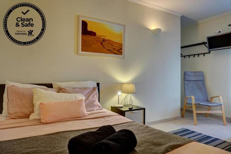 Peniche surf lodge Private apartment 1