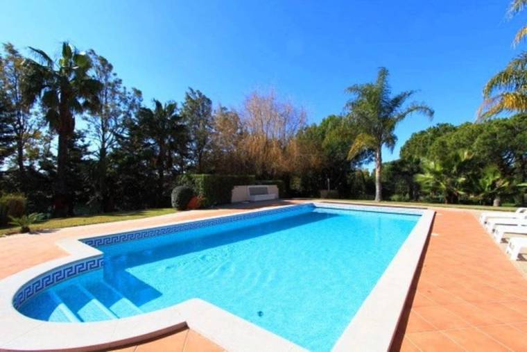 Casa Andre - 4 Bedroom Villa - Large Gardens - Perfect for Families