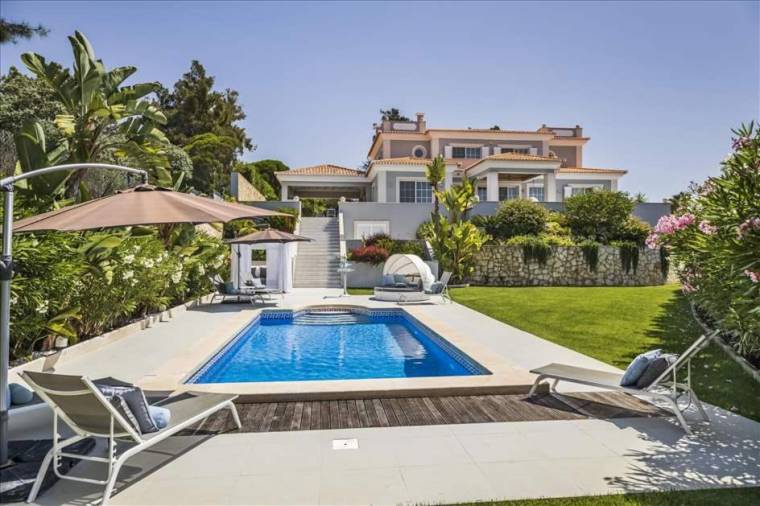 Quinta do Lago Villa Sleeps 10 with Pool Air Con and WiFi