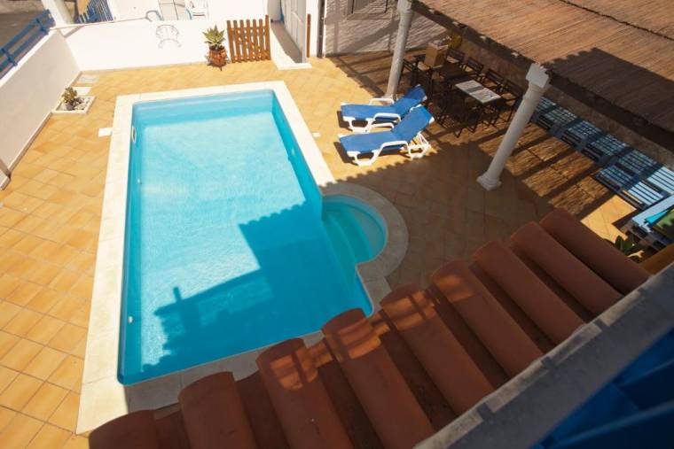 Ericeira Chill Hill Hostel & Private Rooms - Sea Food