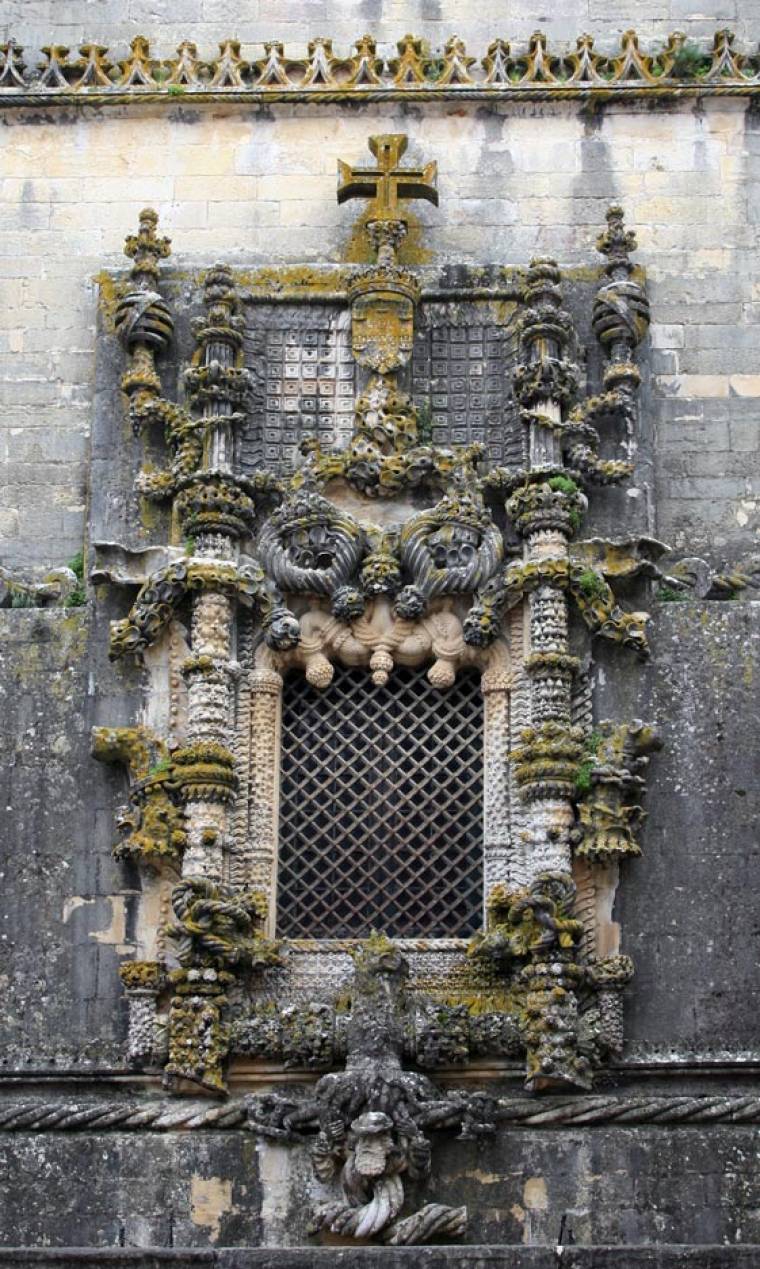 Window of the Chapter House - Tomar