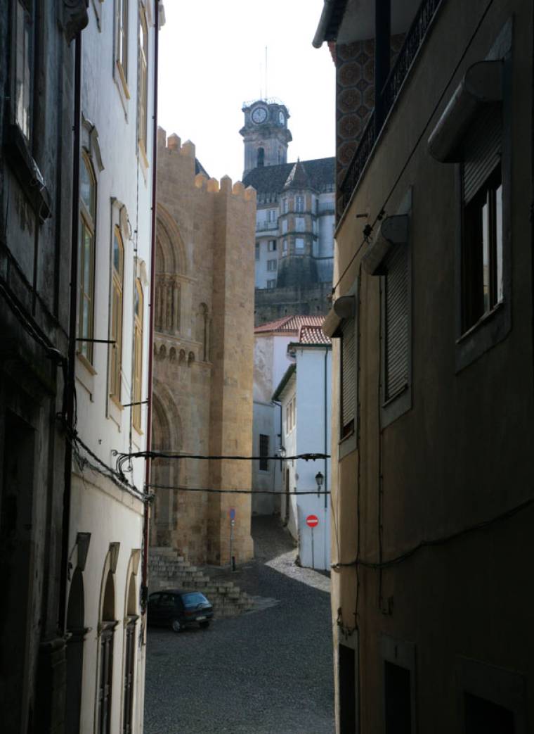 Se Velha Glimpse - Coimbra