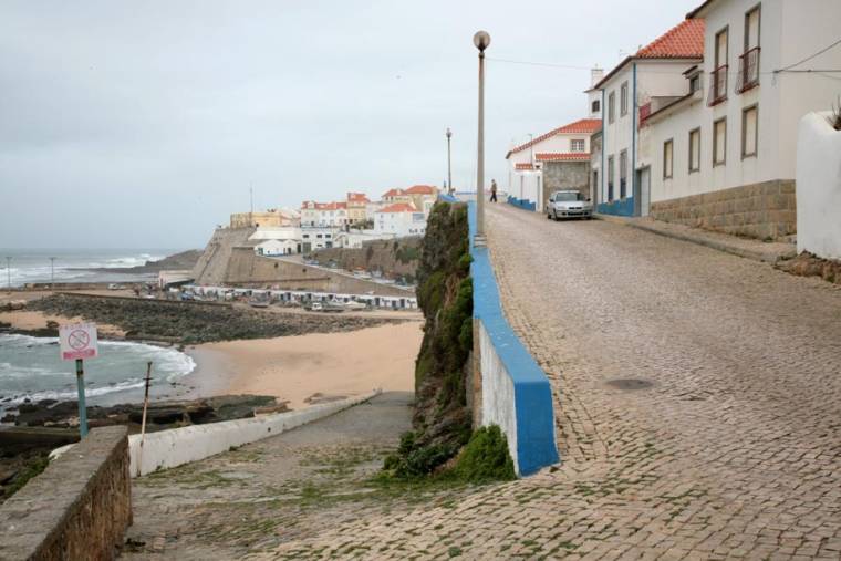 View of Pria do Peixe - Ericeiera