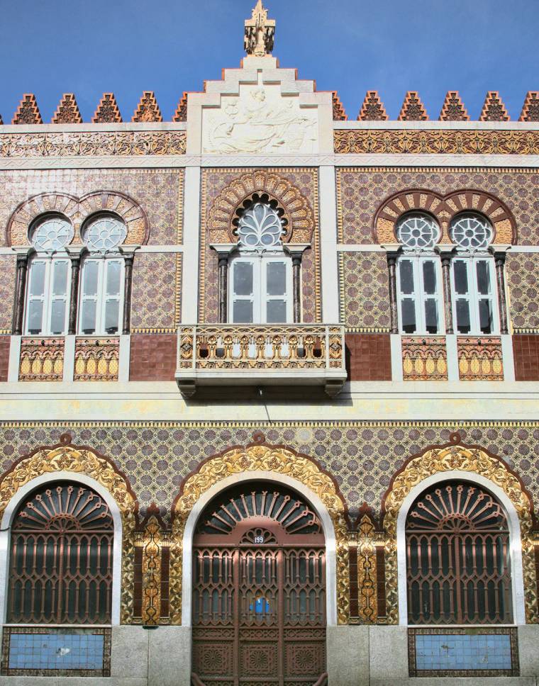 199 Rua de José Falcão - Moorish Style - Porto