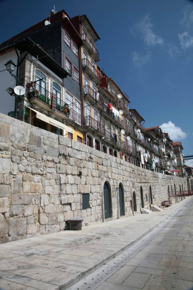 Porto Riverside Houses