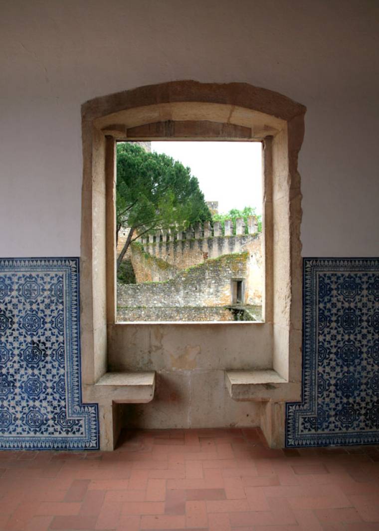 Window Seat - Convent of the Order of Christ - Tomar