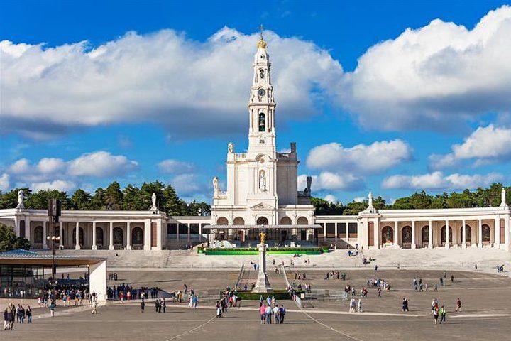 Fátima Holy City Private Tour from Lisbon