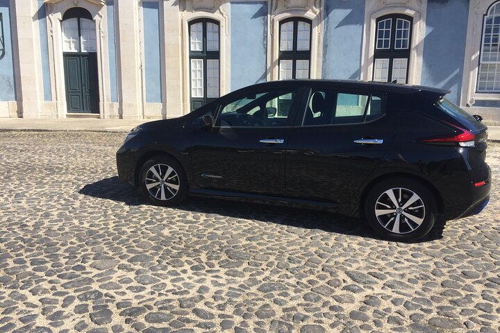 Cascais & Sintra Tour in electric car