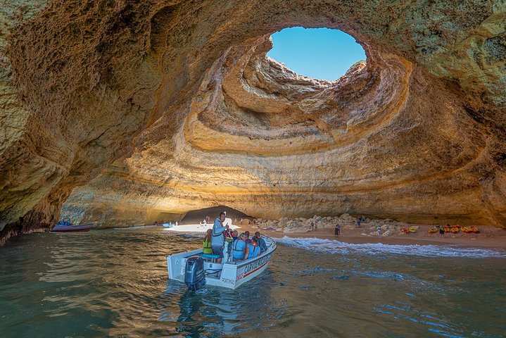 Benagil Long Boat tour (From Carvoeiro to Praia da Marinha)