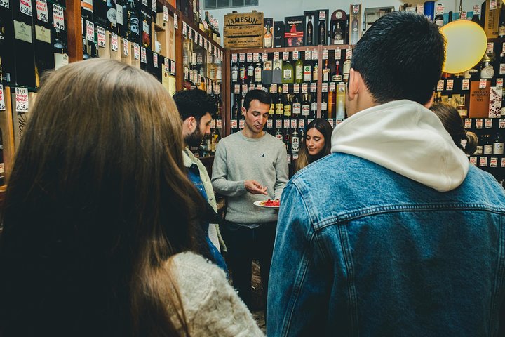 Half-Day Brunch Food Tour in Porto