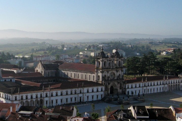 Private Óbidos, Nazaré, and Alcobaça from Lisbon