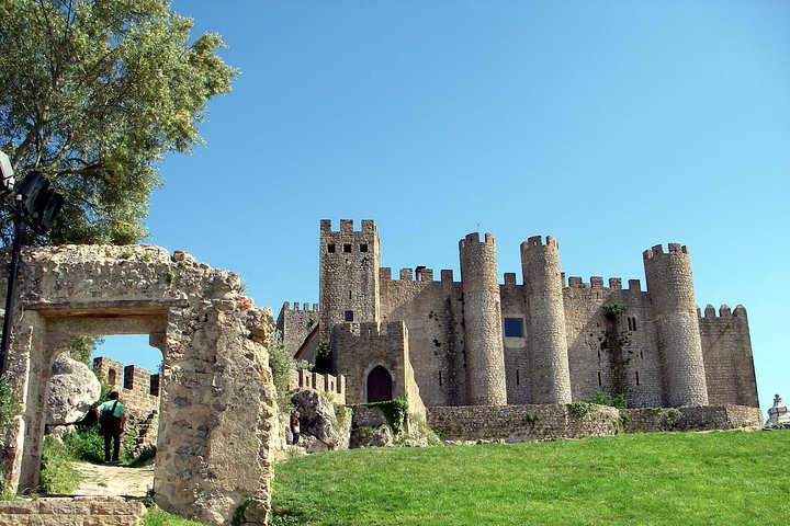 Private Transfer From / To Lisbon Airport x Óbidos