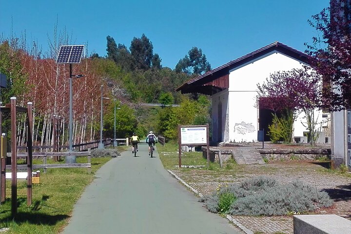 Cycling Ecopista do Dão one way