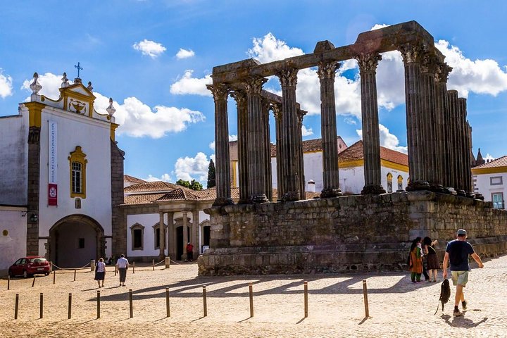 Evora Ancient City & The Alentejo Private Luxury Wine Tour