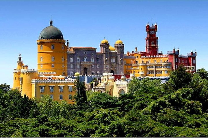 Private Tour from Lisbon to Sintra, Cabo da Roca, Cascais and Estoril