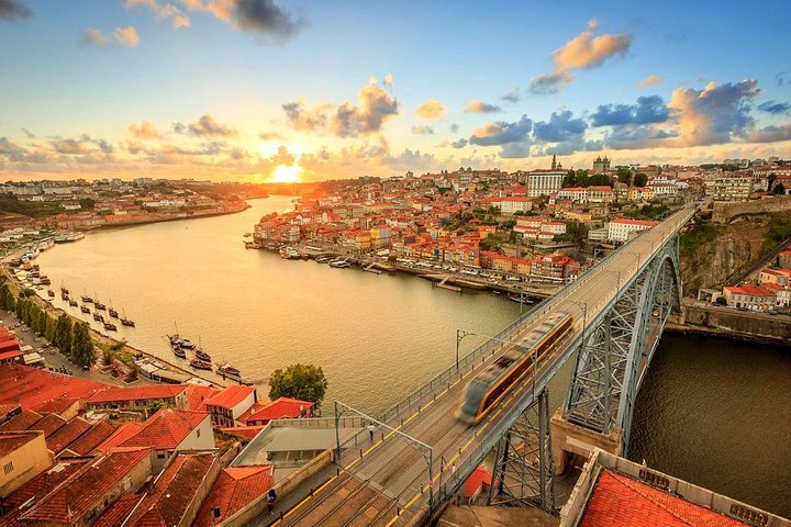 Private full day tour in Porto