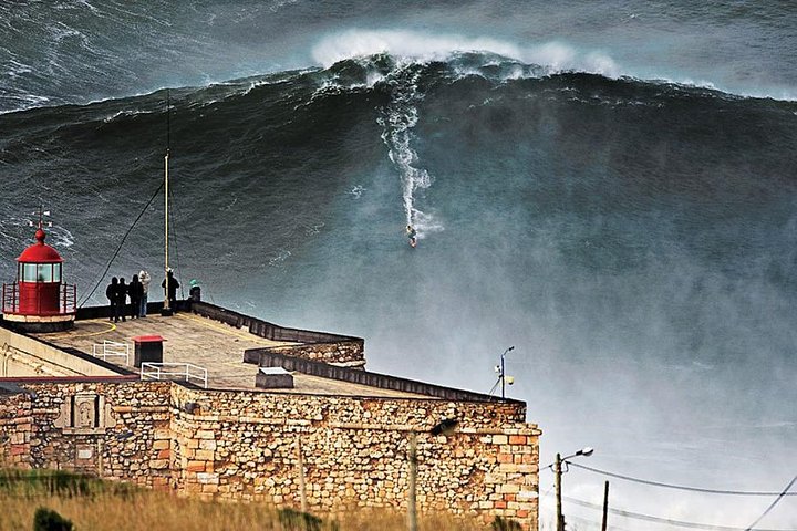 Nazaré Private Tour - Including visits to Óbidos & Batalha