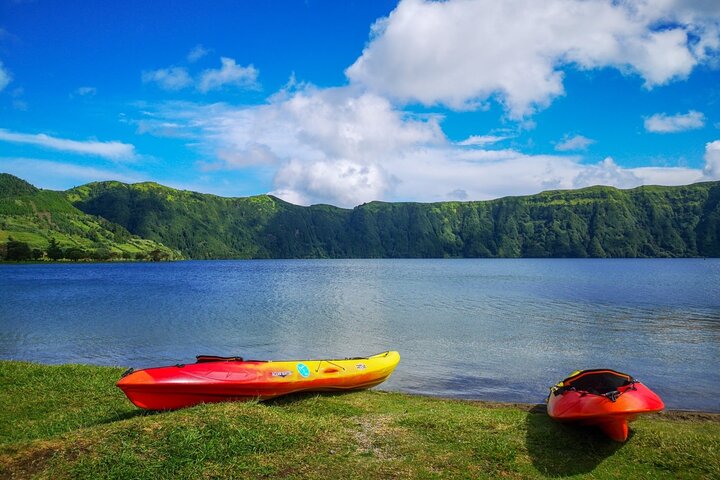 Sete Cidades kayak rental