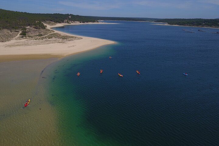 Sesimbra: Kayak on a Lagoon next to the ocean