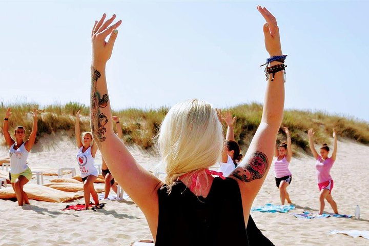 Costa da Caparica Surf and Yoga from Lisbon