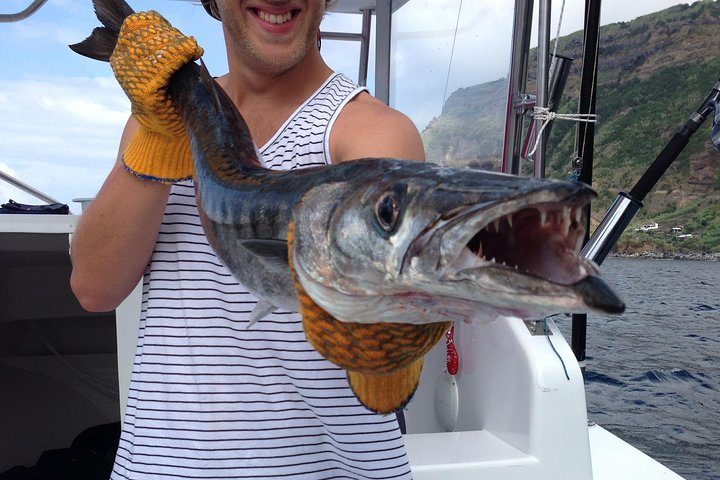 4h Half-Day Amazing Private Coastal Fishing