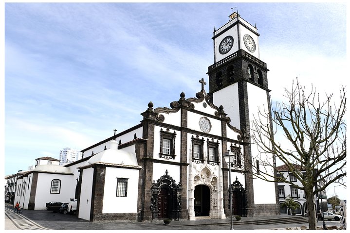 City tour – Sacred Spaces in Ponta Delgada(Half day)