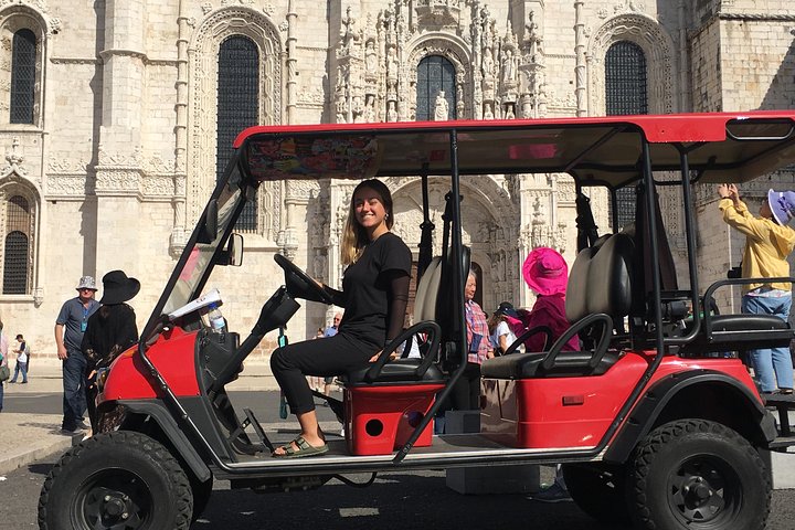 Lisbon Private Tuk Tuk Tour - Discovery Tour (2h00)