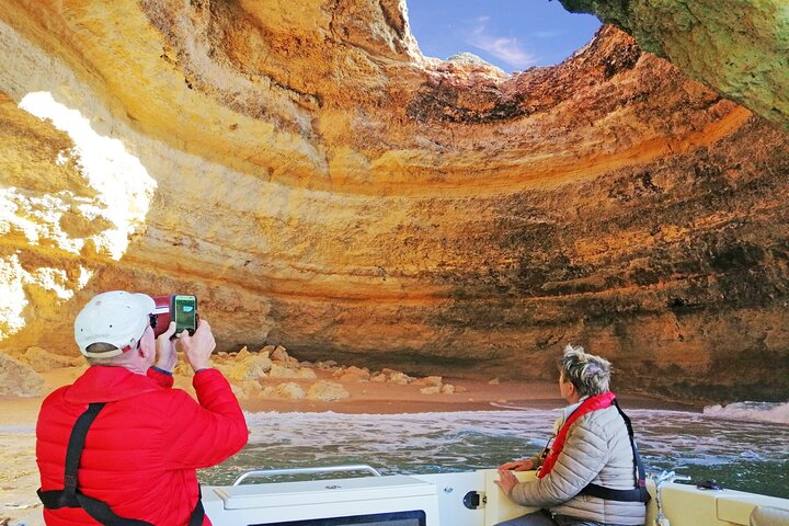 Full Caves Circuit and Coast Sightseeing