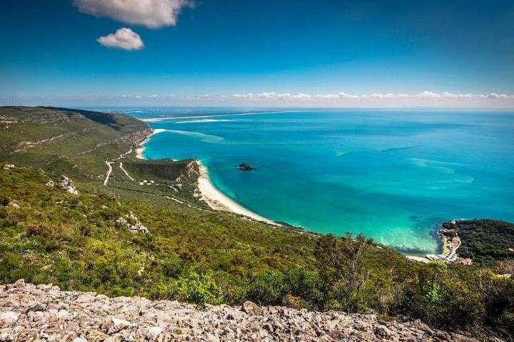 Private Tour for 1 to 8 people: Cristo Rei, Palmela, Setúbal, Arrábida, Sesimbra