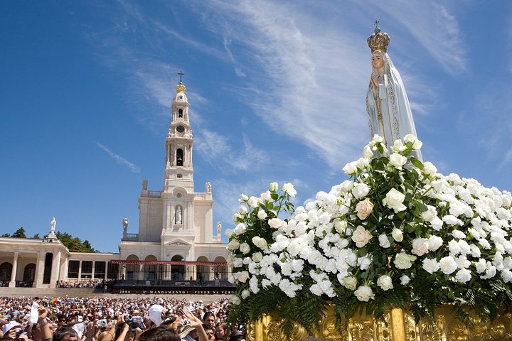 Fátima Guided Bus Tour